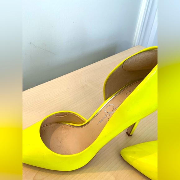 Jessica Simpson neon yellow heels - Picture 8 of 9